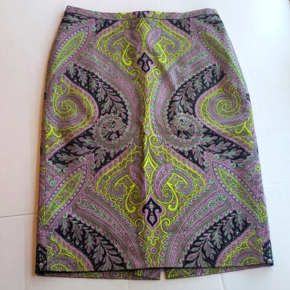 J. Crew Dresses & Skirts - J. Crew pencil skirt